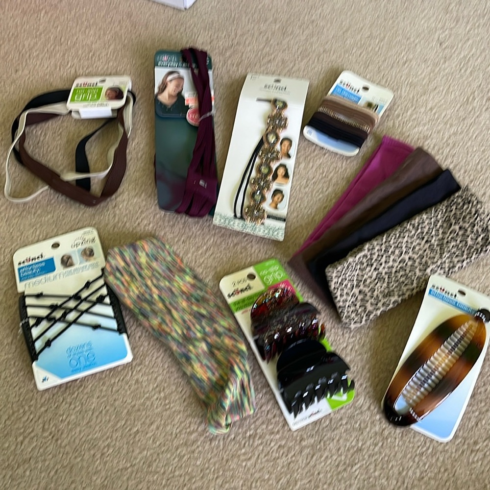 Misc hair accessories. New never used